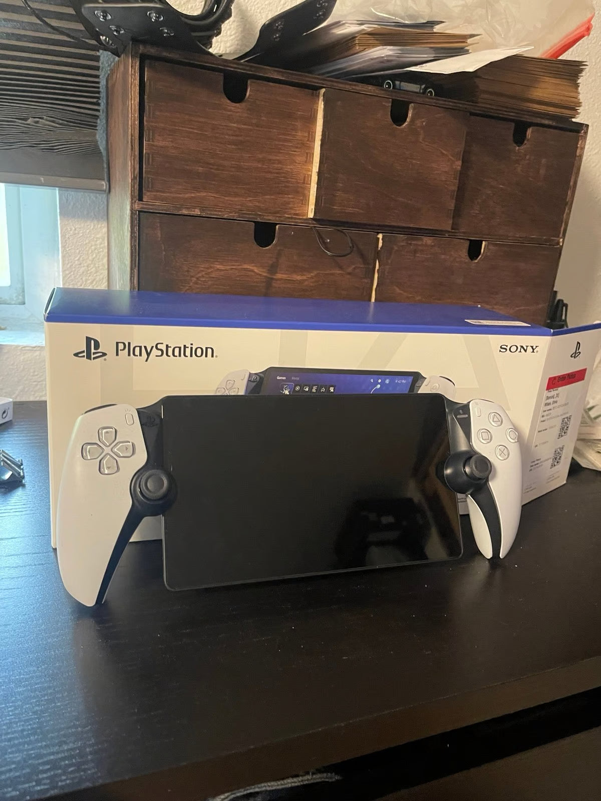 PlayStation portal remote player Like new 9X17