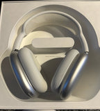 Apple AirPods Max with Smart Case in Silver 2G52
