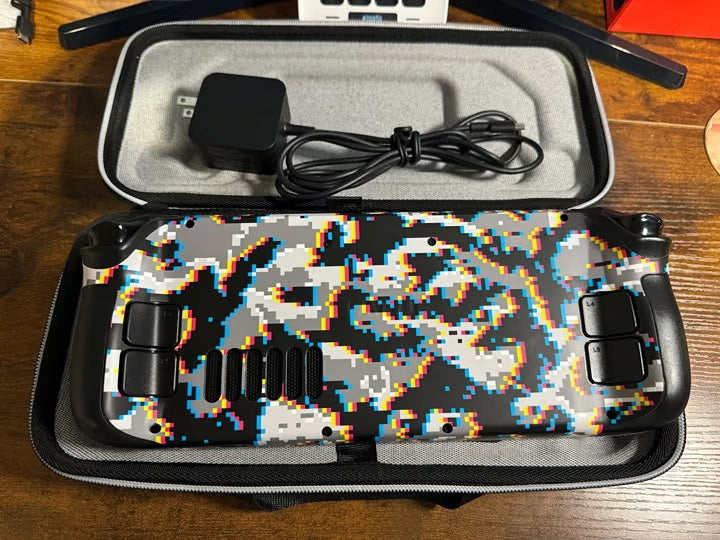 Steam Deck 512gb LCD + DBrand Skin 6S58