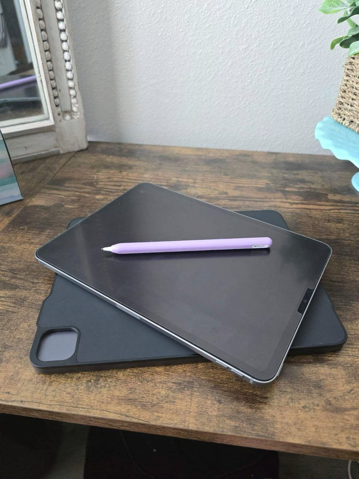 Apple iPad Pro 4th Generation 128 GB 6E83