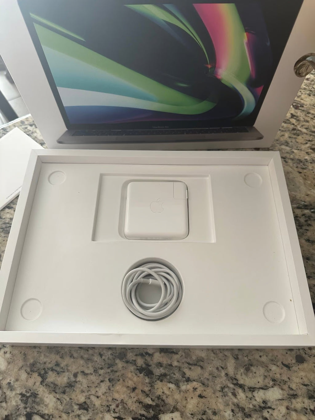 MacBook Pro 13.3 inch 2020 9P63