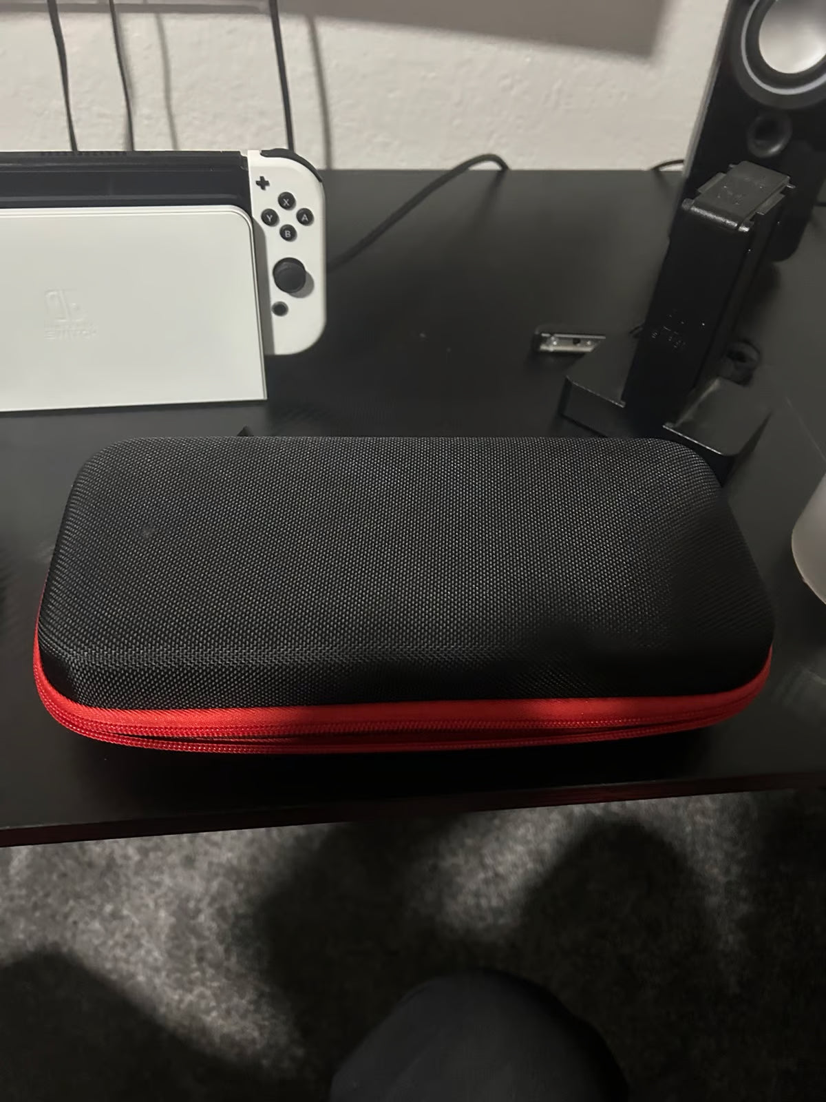 Nintendo Switch oled 9H67