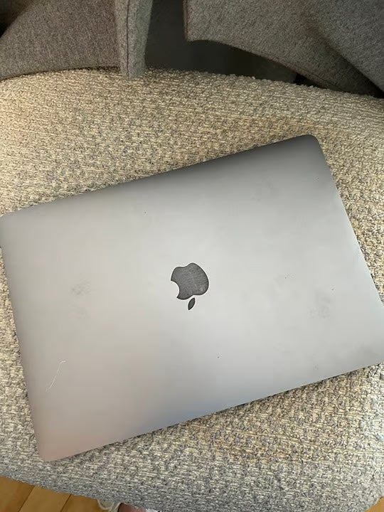 MacBook Pro | 2020 M1 chip | 13.3in 3A11