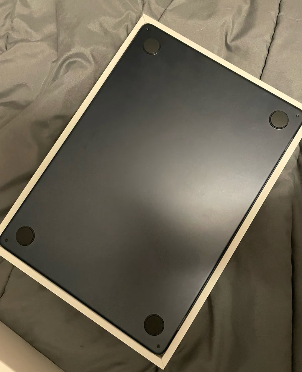 MacBook Air 13.6 laptop 3N63