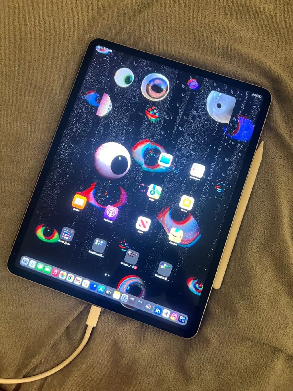 iPad Pro 12.9 6th Generation 1TB WiFi+Cellular 6X77