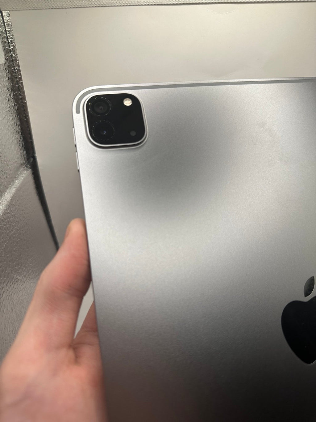 Apple iPad Pro 4th Generation 128 GB in Space Gray 3U66