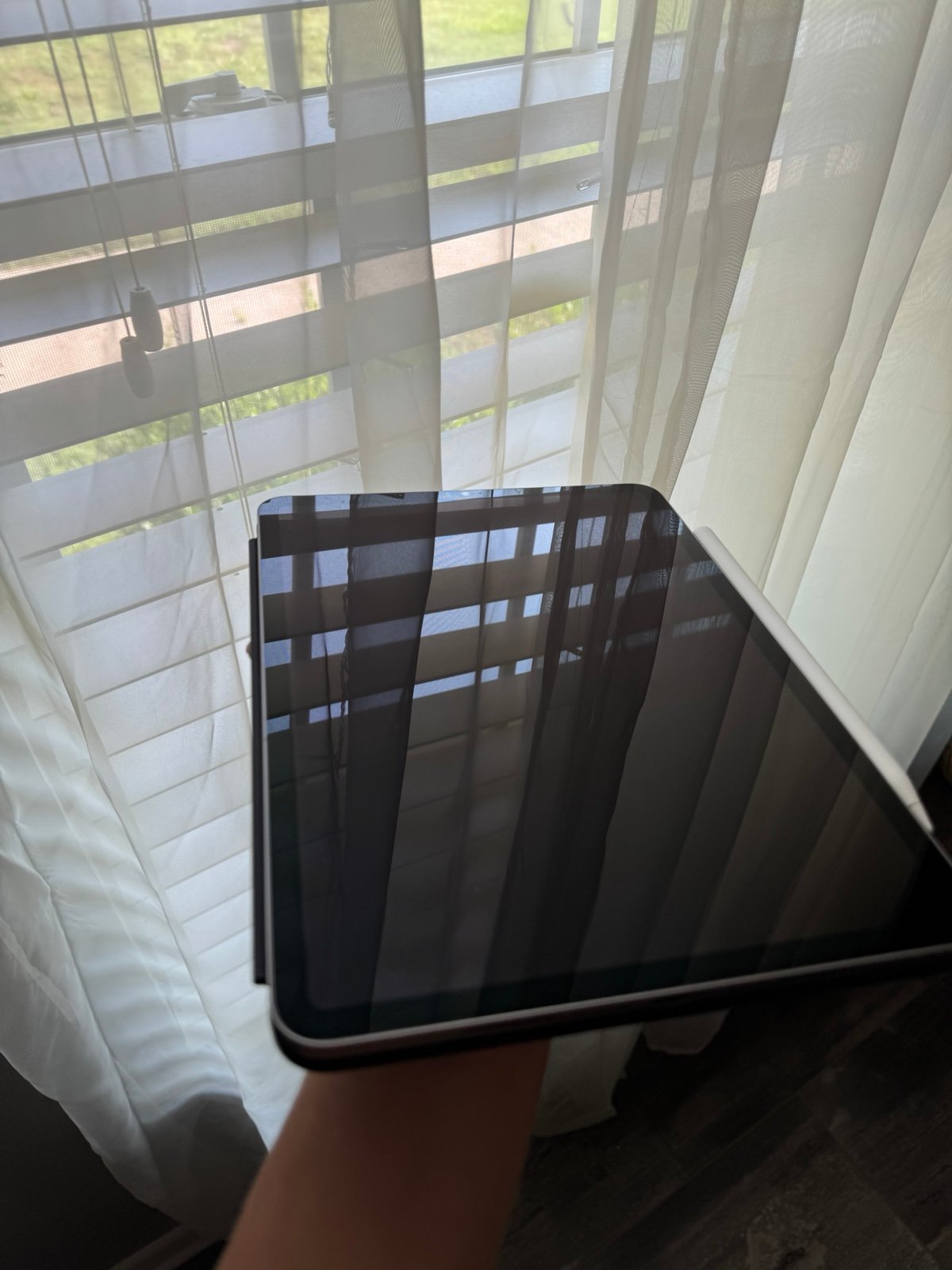 Apple iPad Pro 4th Generation 128 GB 5Y21