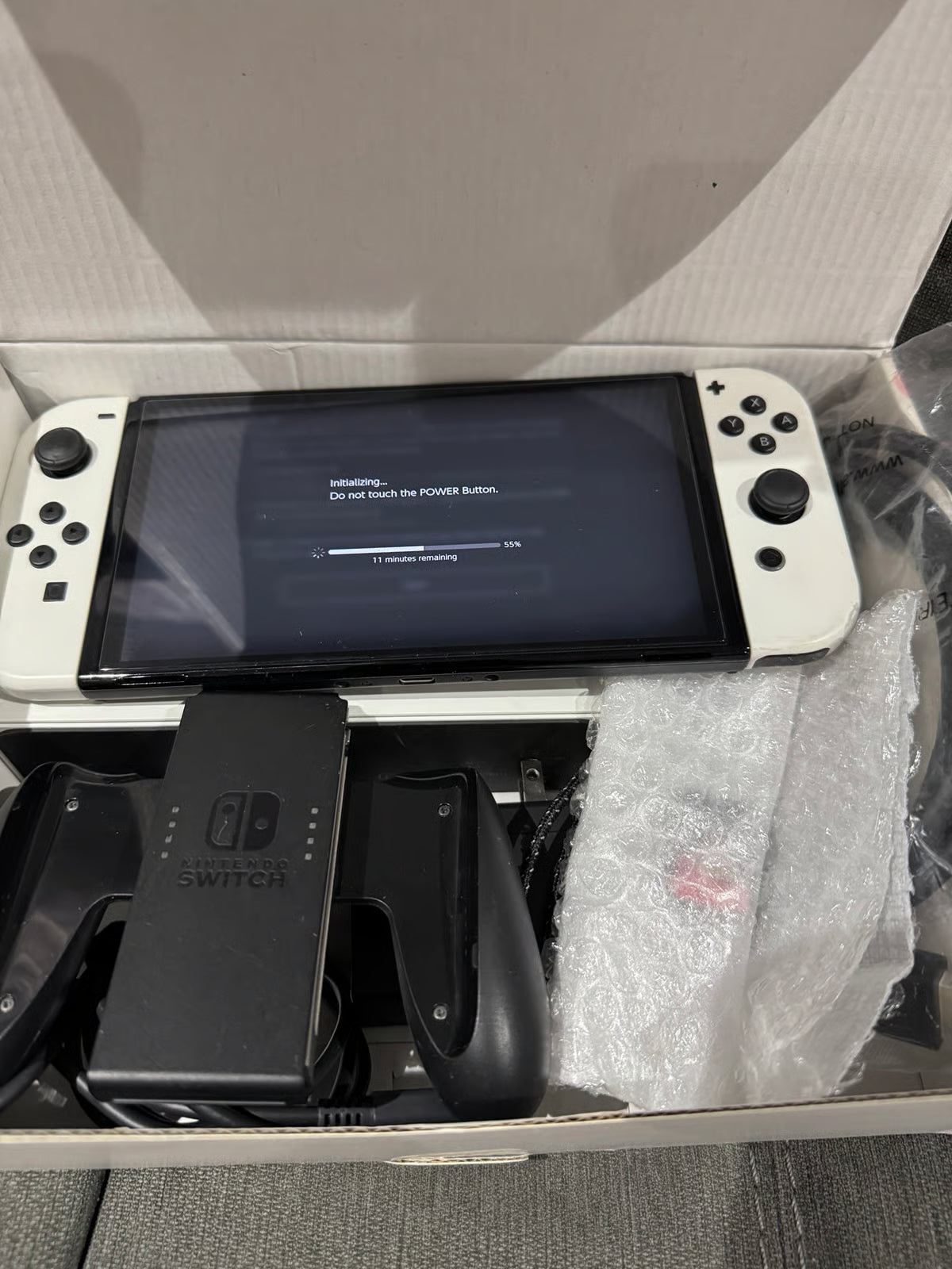 Nintendo Switch Oled Bundle w/Pok茅mon Shining pearl 1W78