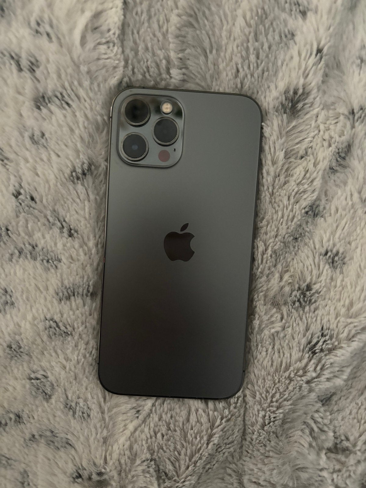 iphone 12 pro max unlocked 6L83