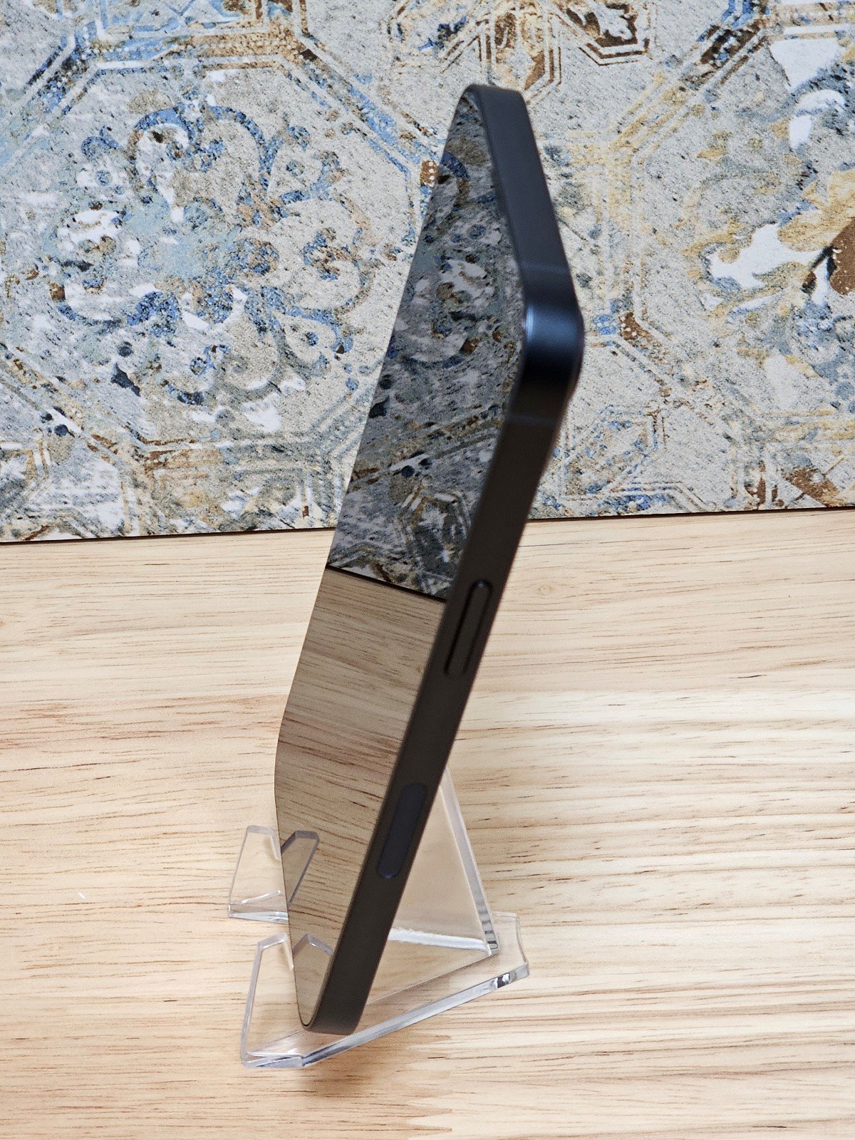 Apple iPhone 13 128GB Unlocked 2U11