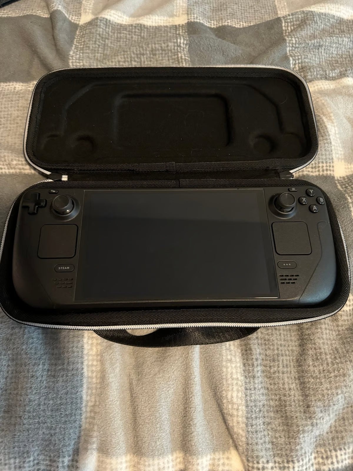 Steam Deck OLED 512 GB + 512GB SD Card (Like New) 1G51