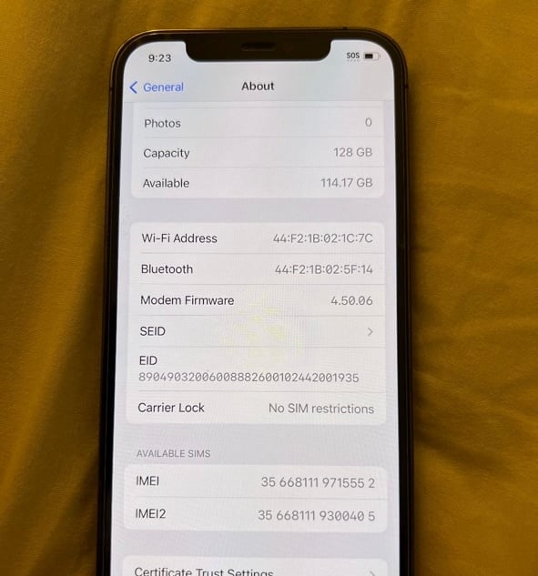 Apple iPhone 12 Pro - 128 GB - Graphite (Unlocked) (Dual SIM (SIM + eSIM)) 6N15
