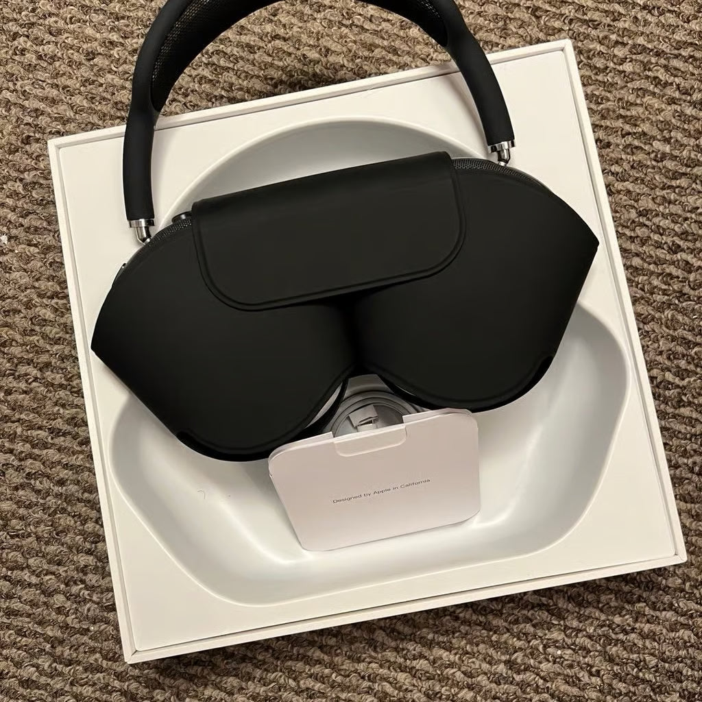 AirPod Max Space Gray - New SEALED 9L81