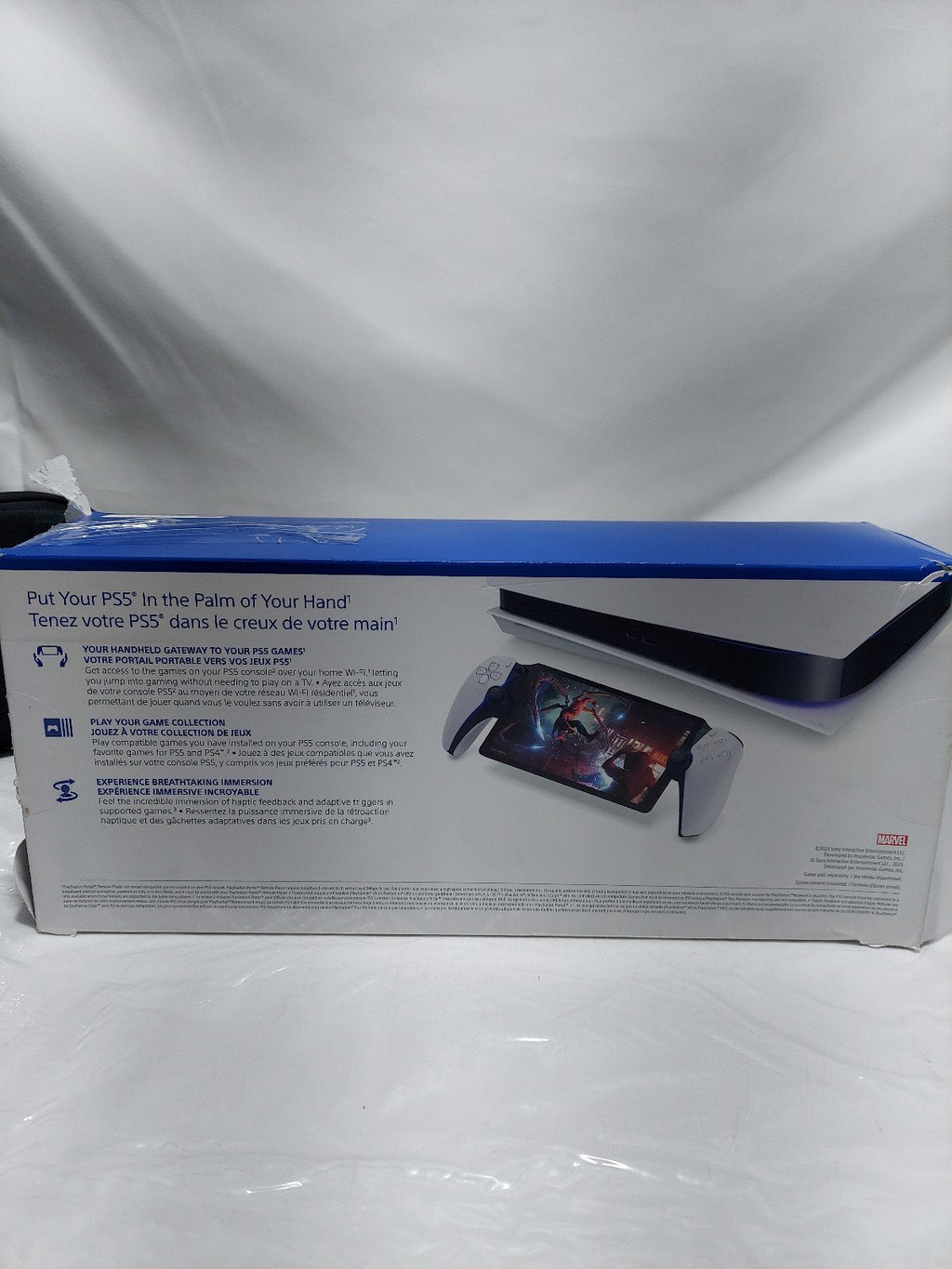 PlayStation Portal Remote Player - PlayStation 5 with case! 1E91