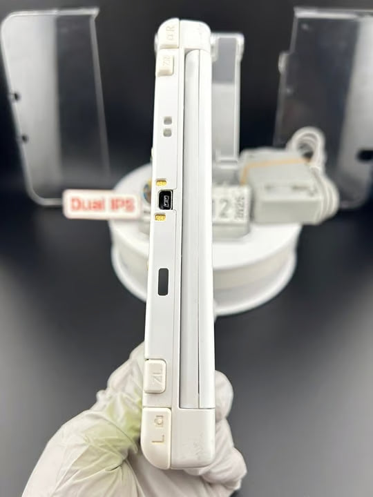 Dual IPS/ New 3DS XL Animal Crossing w 128GB SD Card/Near Mint/ 0410/ US Seller