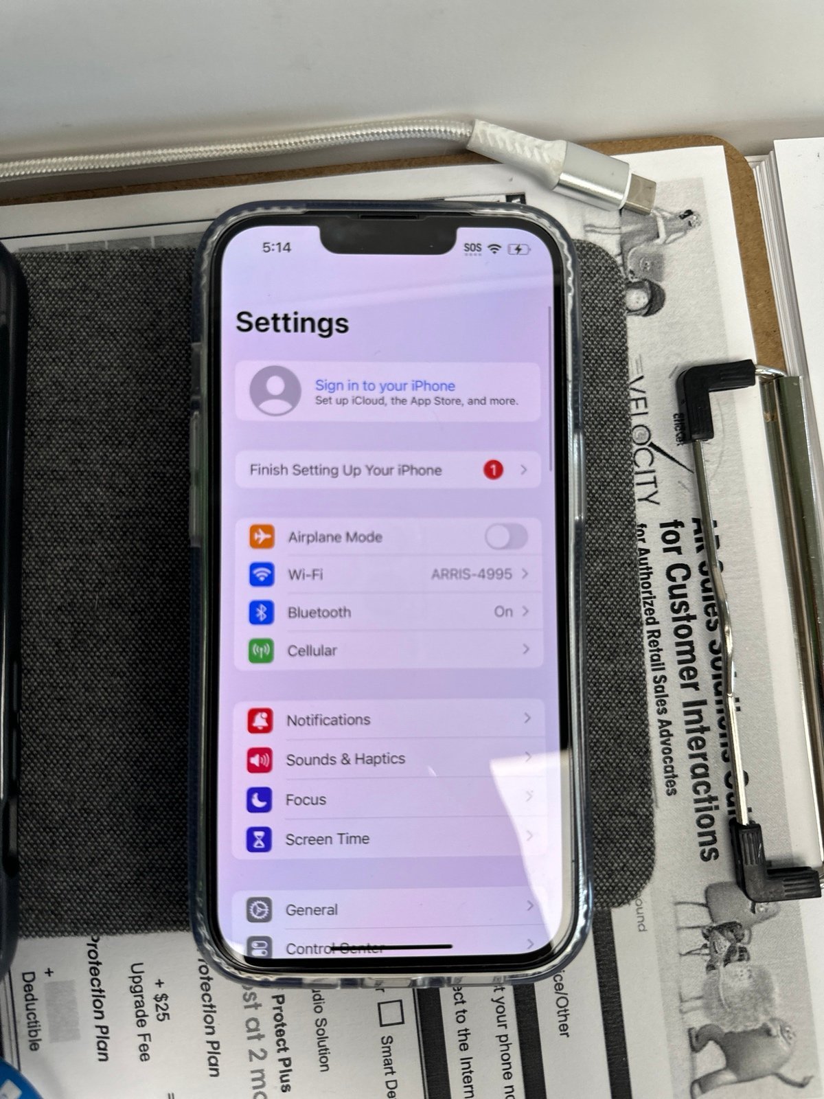 Apple iPhone 13 7W23