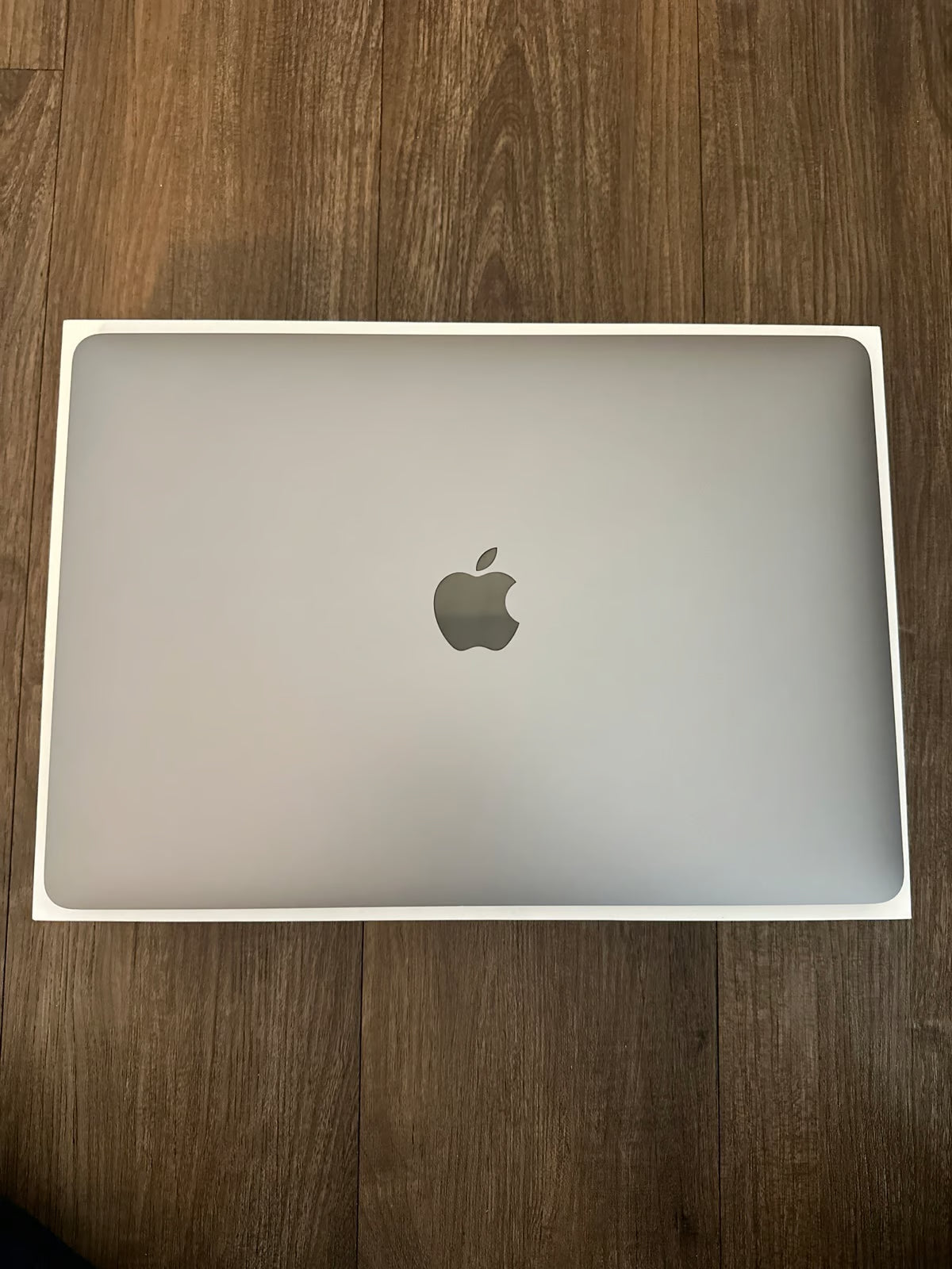 Apple macbook air m1 2020 5D83
