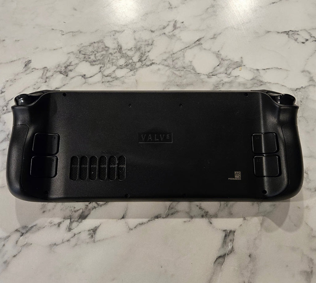 Steam Deck 512GB OLED with accessories. 8F38