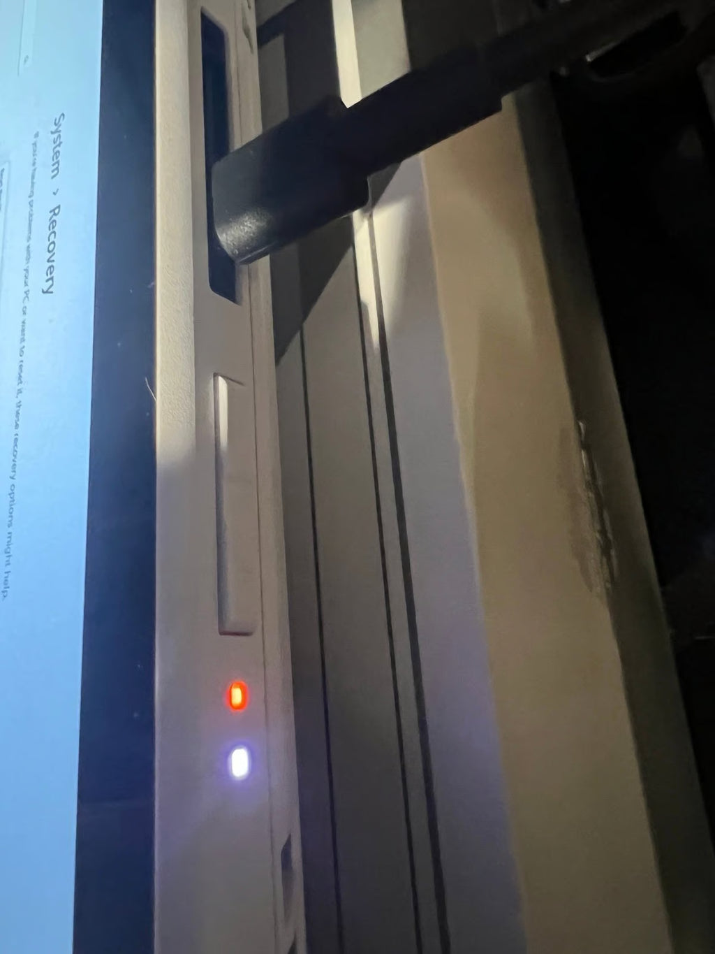 ASUS rog ally z1 extreme 2Q17