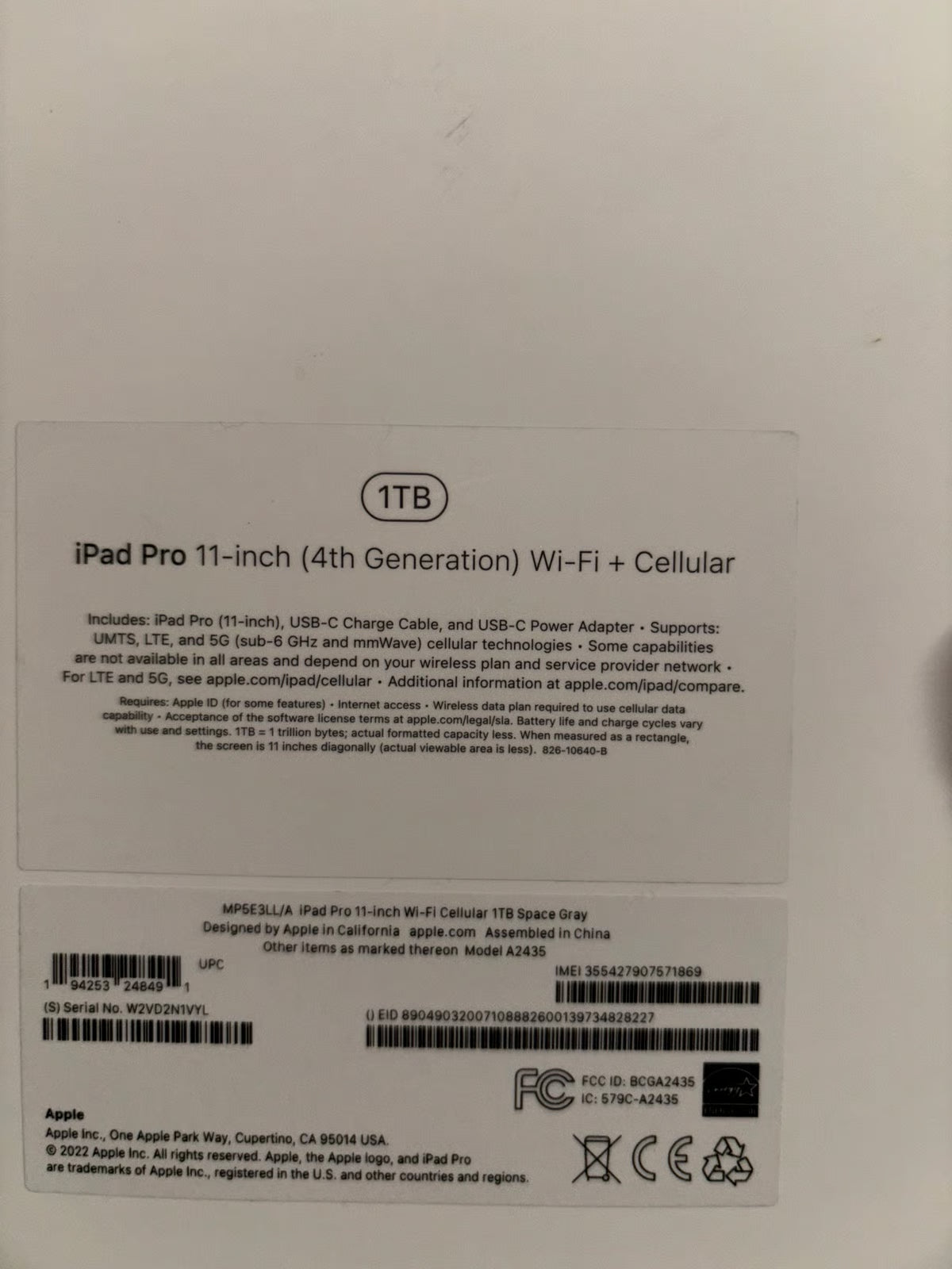 Apple iPad Pro 4th Generation 1 TB in Space Gray 2D65