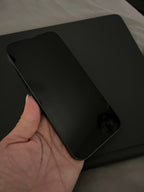 iPhone 13 Green 128gb unlocked GREAT CONDITION! 1Z77