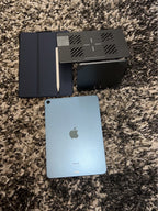 Apple iPad Air 5th Generation 64 GB in Sky Blue w/ Apple Pencil 7M29