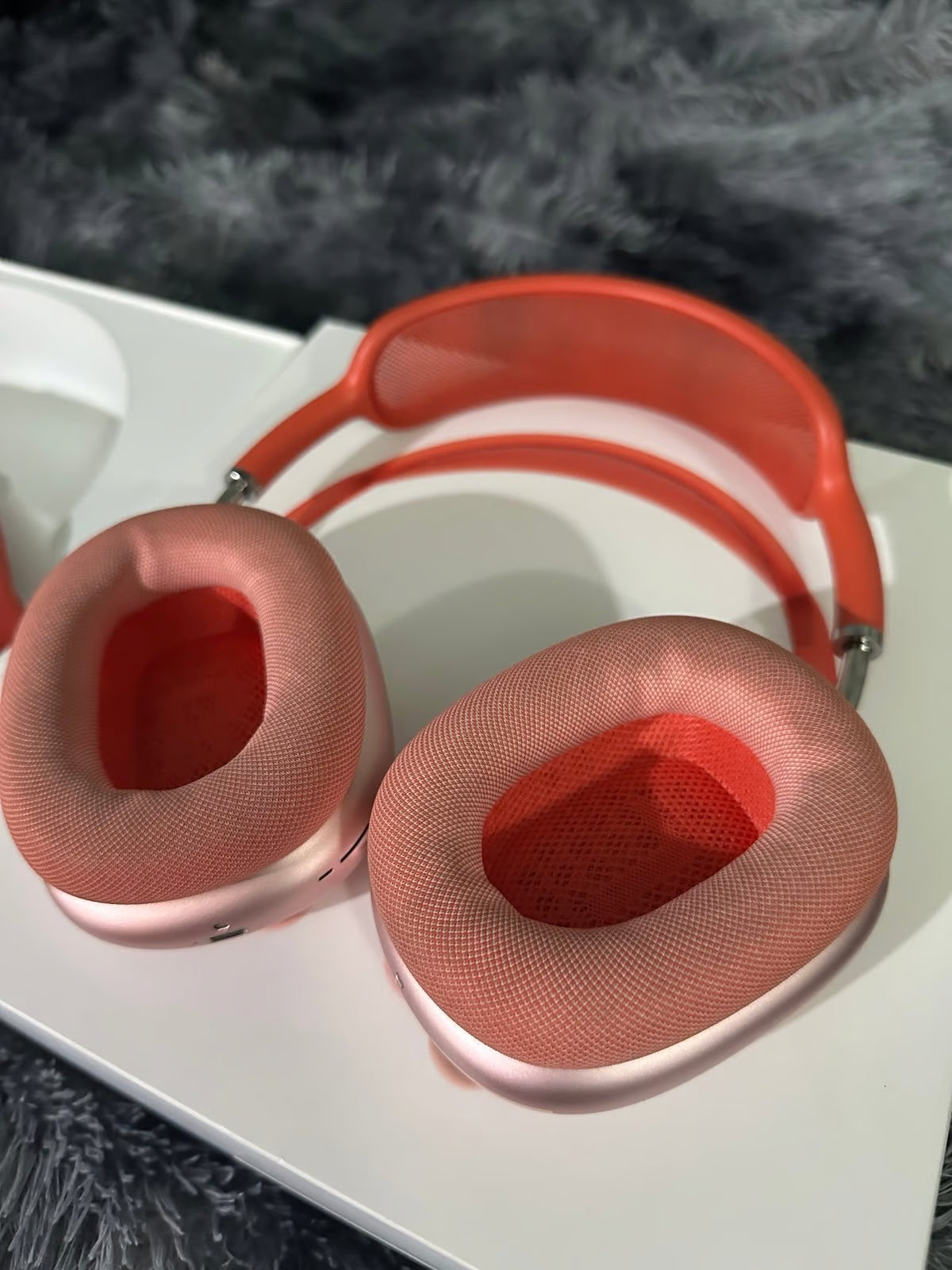 AirPods Max 2B78