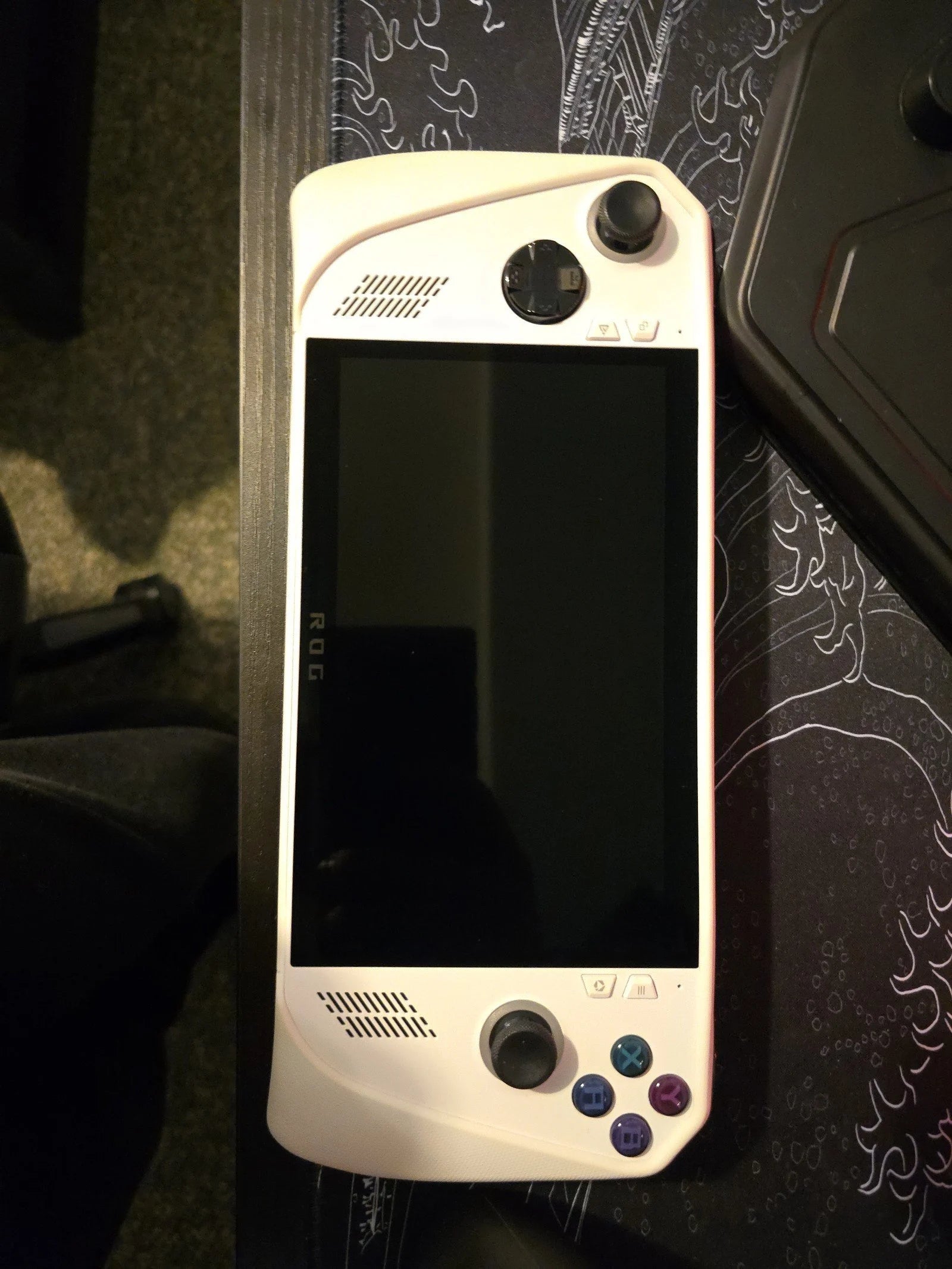 Asus Rog Ally Z1 Extreme 7B82