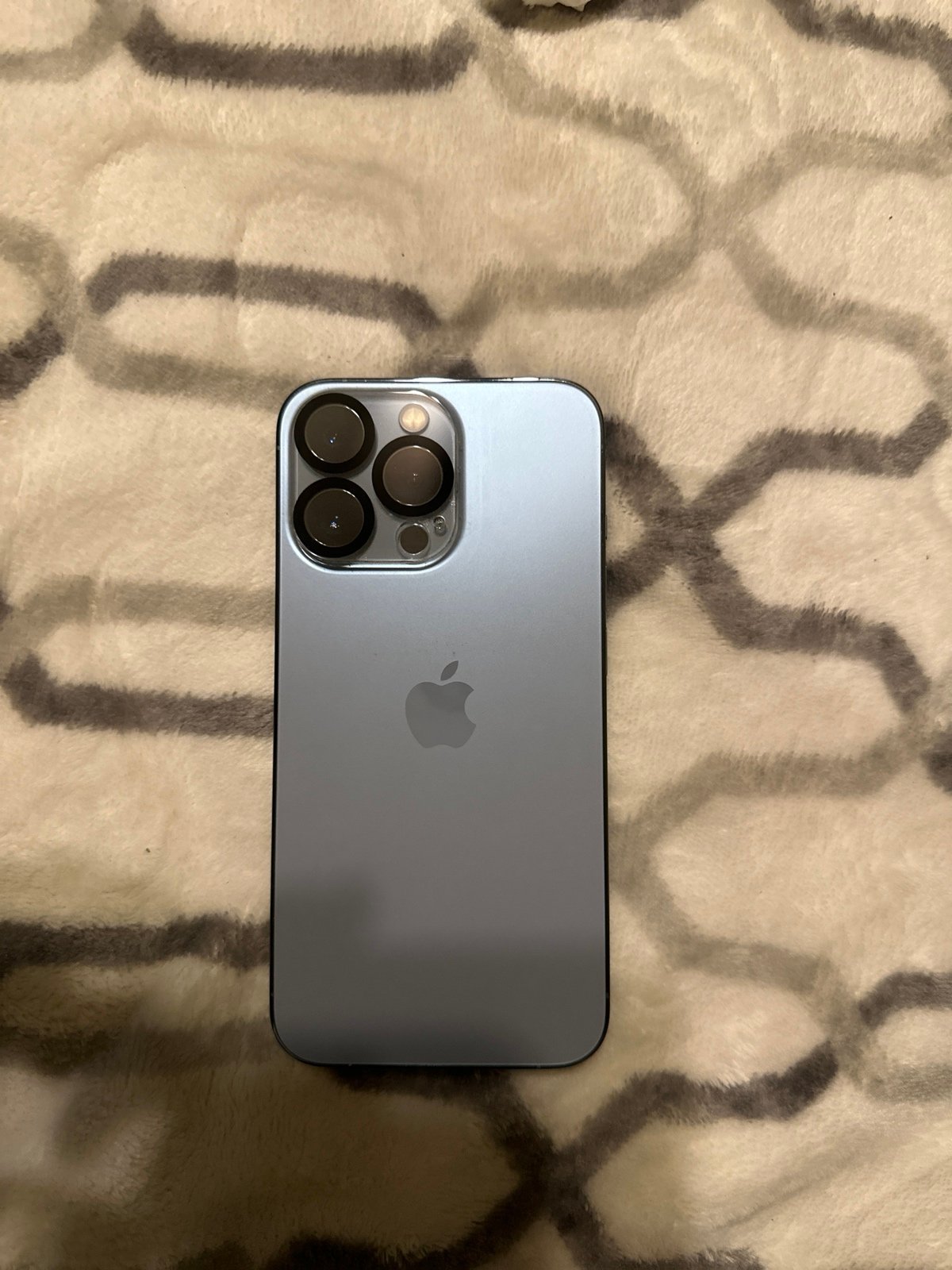 Apple iPhone 13 Pro 128 gb sierra blue unlocked 3K71