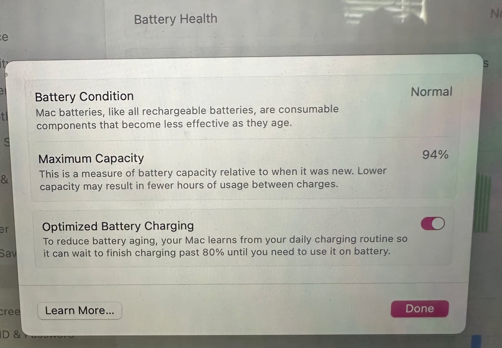 MacBook Pro 13 inch with Touch Bar 8Y19