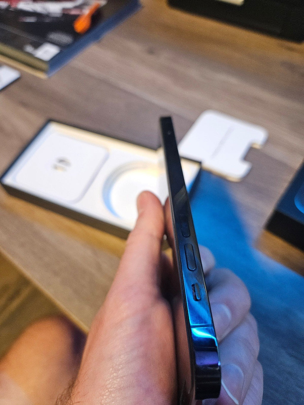 iPhone 12 Pro - 128gb - Factory Unlocked - Pacific Blue 8O55