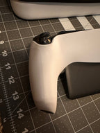 PlayStation portal remote player with case - only about 6 hours of use 7V89