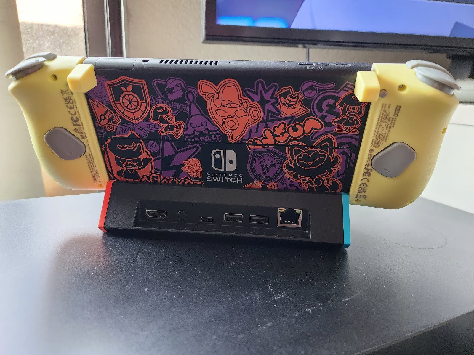 Nintendo Switch OLED bundle 6Y58