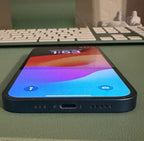 Apple IPhone 13 鈥?256 gb 9E31