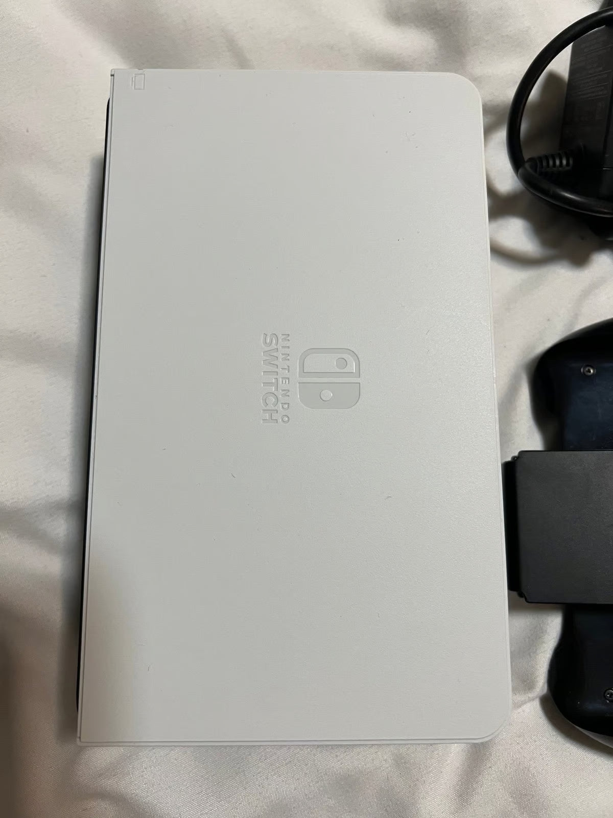 Nintendo switch OLED bundle 9K81