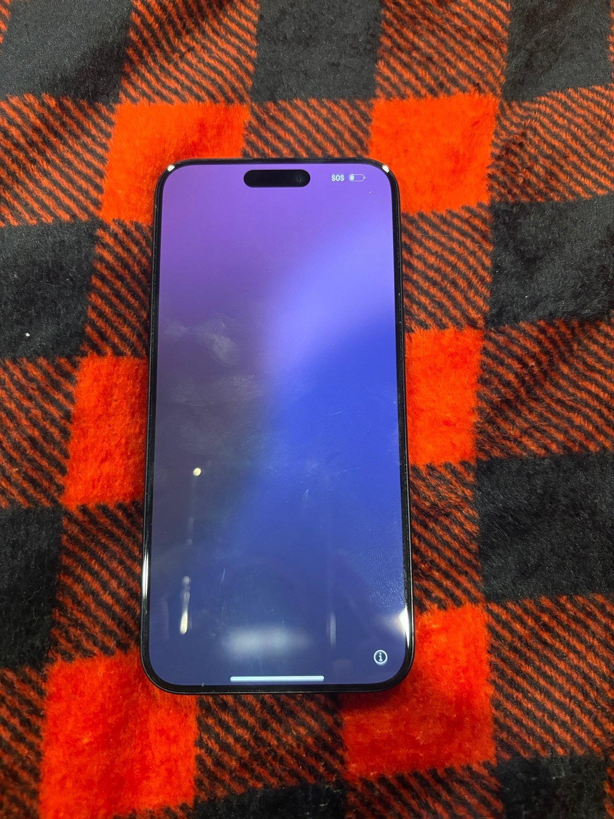 iPhone 15 pro max 2E29