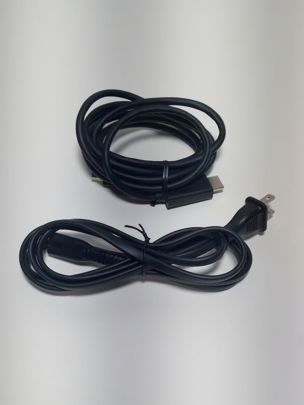 Xbox Series X 1TB SSD Console - Includes Xbox Wireless Controller 3X92