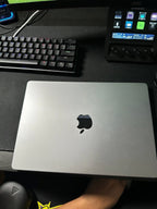 Macbook Pro M1 2021 8J85