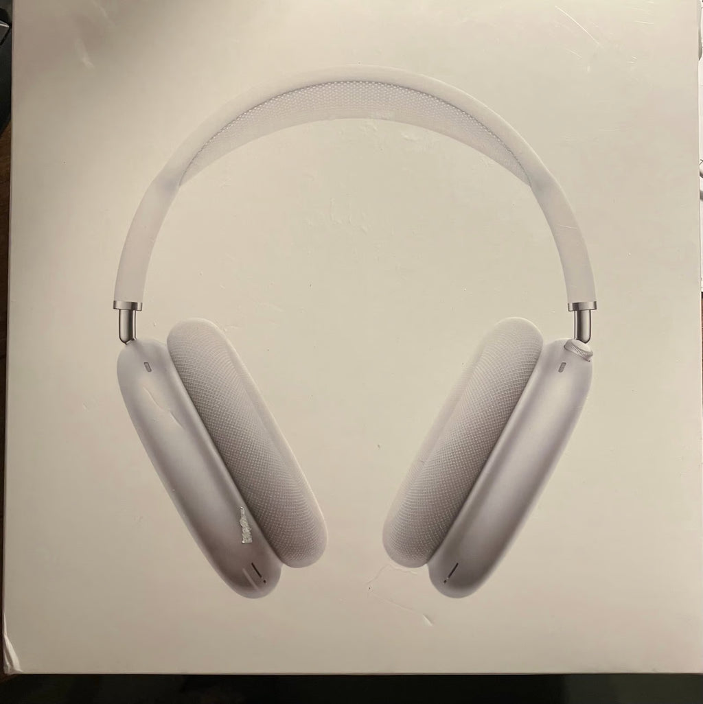 NEW Apple AirPods Max 2D68