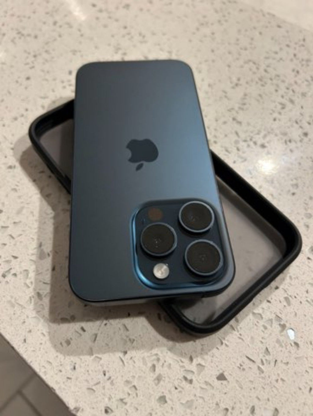 iPhone 15 Pro 1TB 9O82