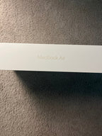 Apple Starlight 2023 15-inch MacBook Air with Apple M2 chip 5M17