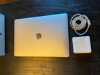 MacBook Pro with Touch Bar M1 2020 | 256gb SSD(Fast) 1M38
