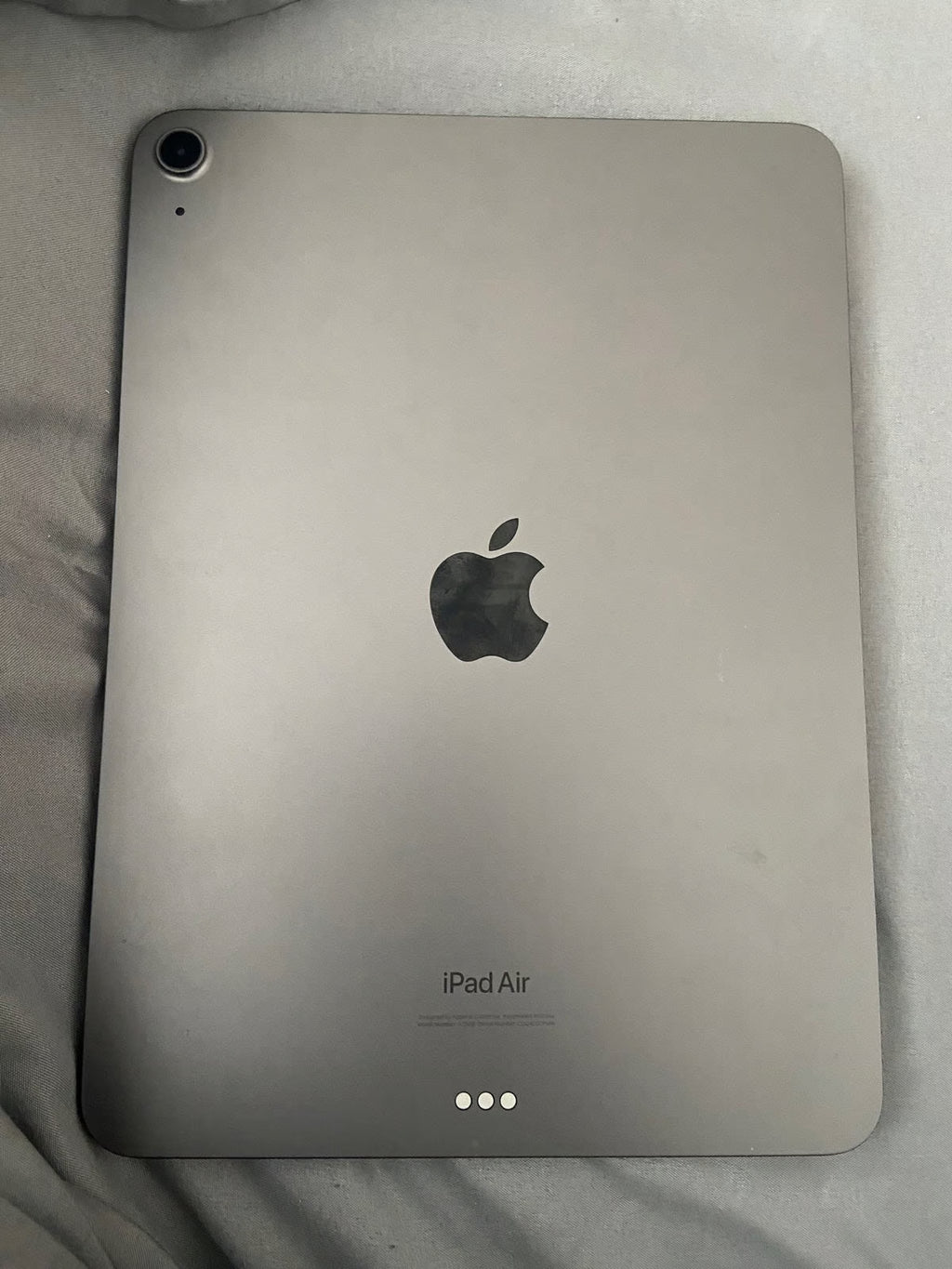 Apple iPad Air 5th Generation 64 GB in Silver 3N62
