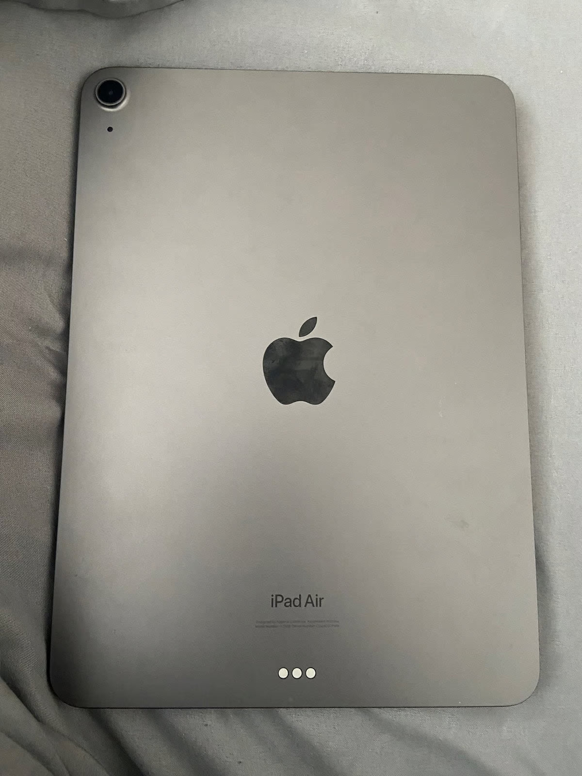 Apple iPad Air 5th Generation 64 GB in Silver 3N62