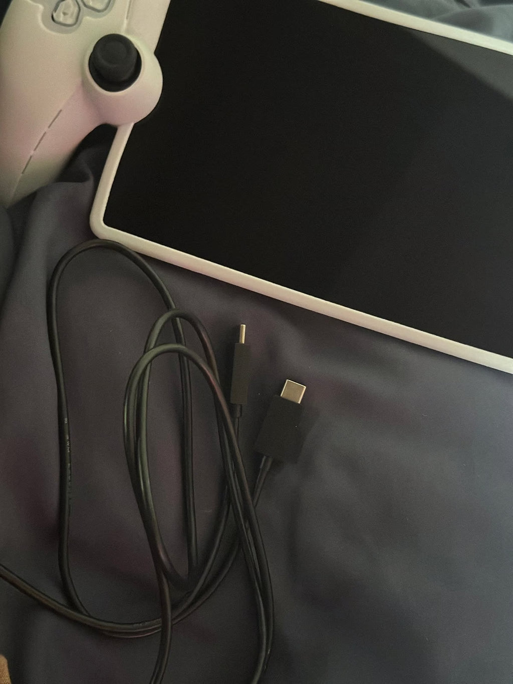 Sony PlayStation portal remote player Like New 5D57