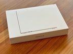 2023 Apple Macbook Air M2 15in.  Starlight. 3L13