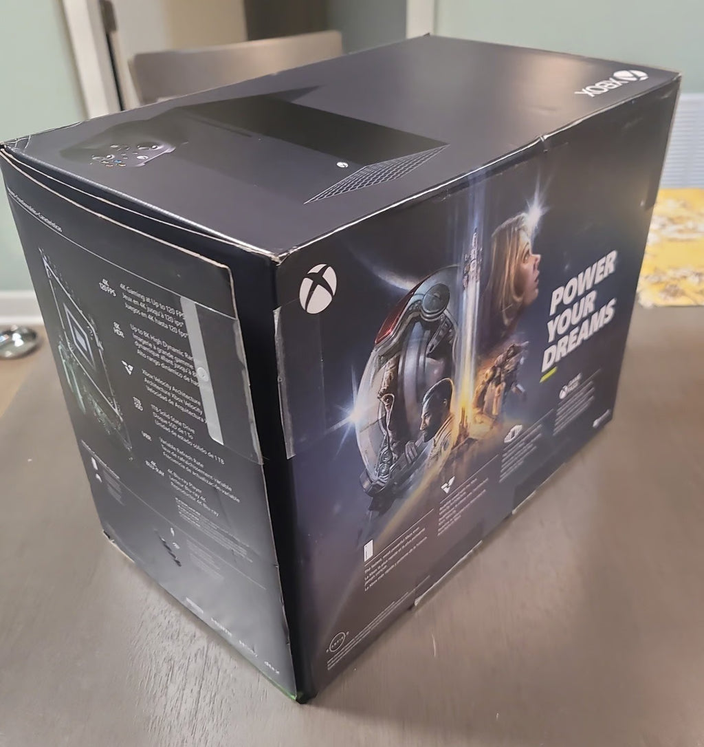 Xbox Series X 1 TB SSD with Controller Battery Charger 3K29