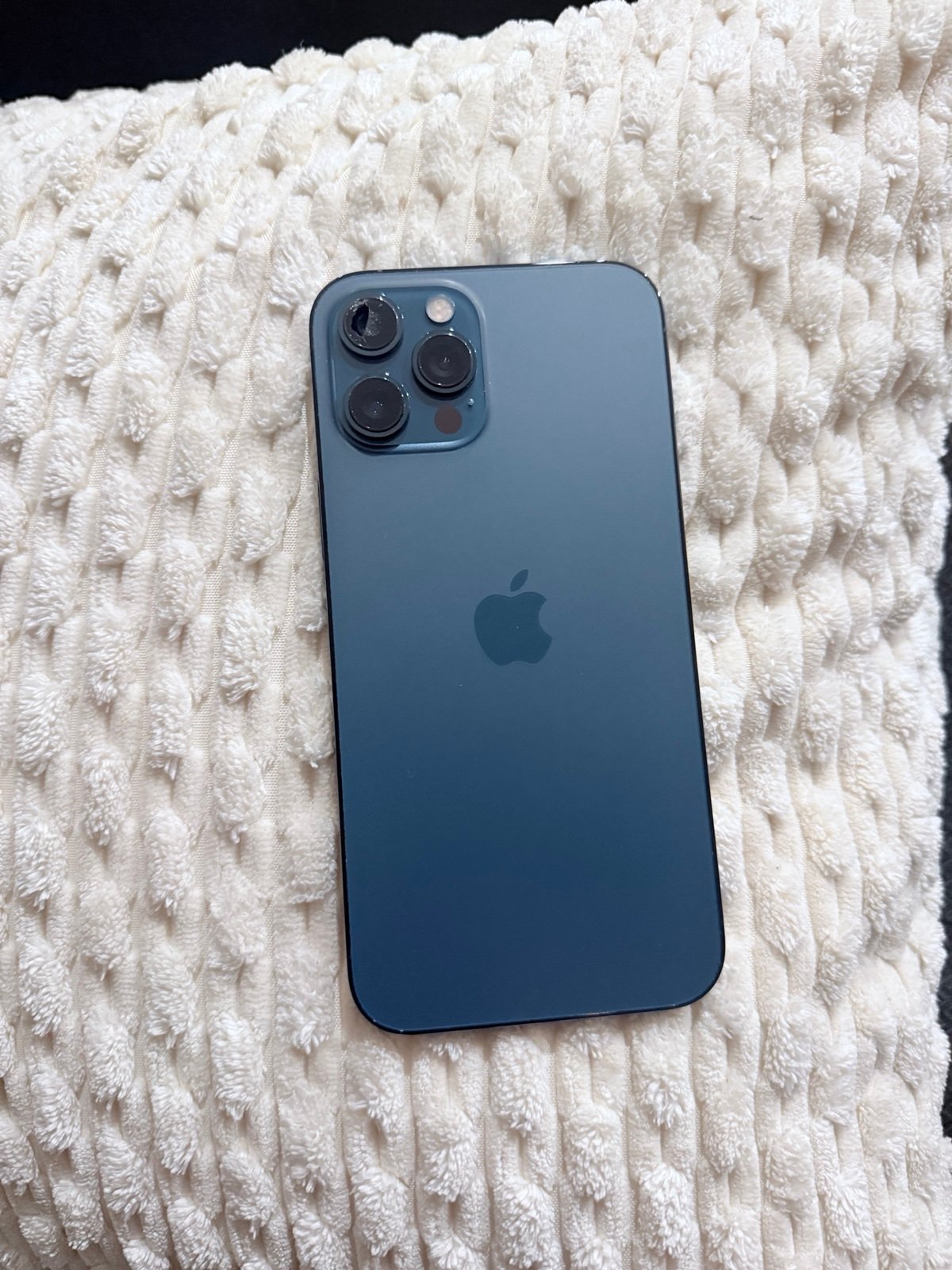 iphone 12 pro max 7N85