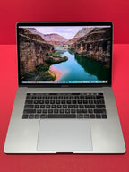 Apple MacBook Pro 15鈥?Retina Touch Bar 2.6GHz i7 6 Core 2019 16GB RAM 512GB SSD 3Y55