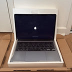 MacBook Pro 13-inch 1H13